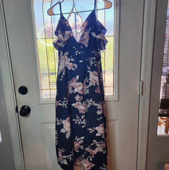 boutique Dresses & Skirts - 5/$25 🪴 Boutique Brand Dark Blue Maxi Dress Mock Wrap Size Medium